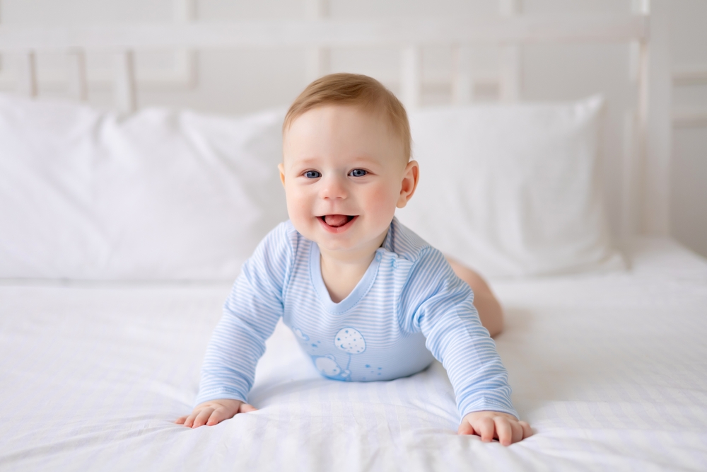 cute-healthy-little-baby-lying-on